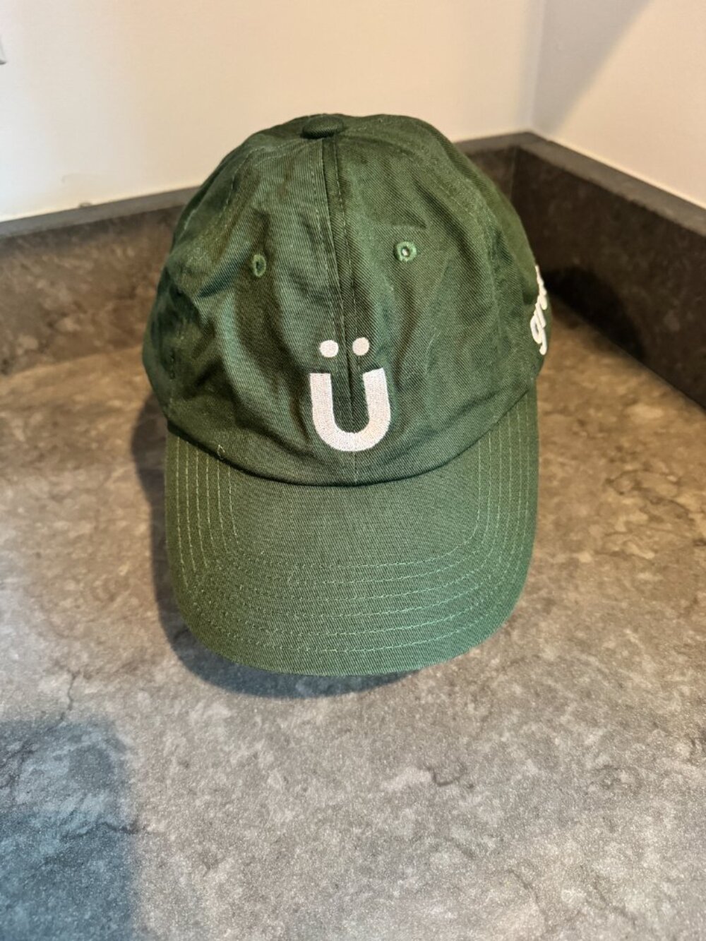 Grüns Gummies Superfood Hat Green Embroidered Smile Logo Cap OS EUC - Picture 9 of 9